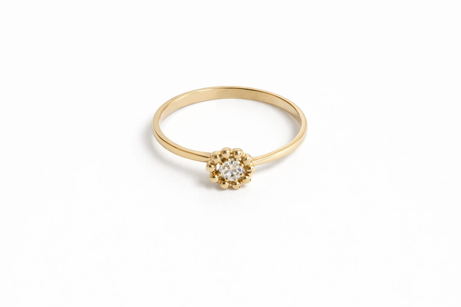 Inel delicat din aur 14K cu zirconia – model floare elegantă