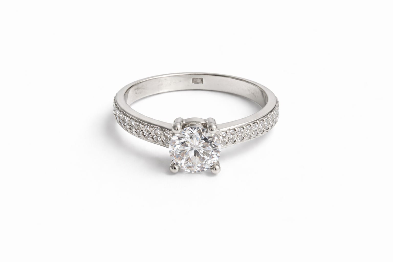 Inel de argint 925 solitar clasic cu zirconiu – model elegant tip logodnă